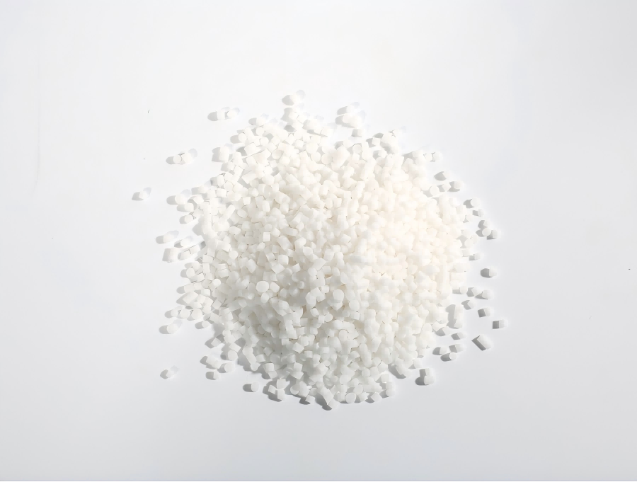 मॅट टीपीई थर्मोप्लास्टिक इलास्टोमर अधिक स्क्रॅच-प्रतिरोधक आहे का? ग्लॉसी व्हर्जनमध्ये काय फरक आहेत?